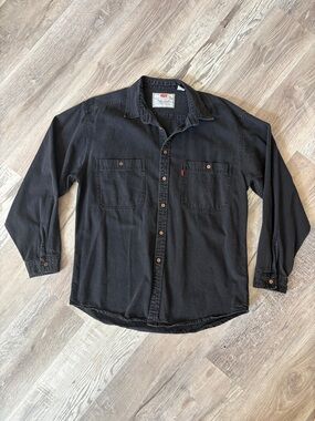 LEVI’S Men’s Button Down Shirt Size Large